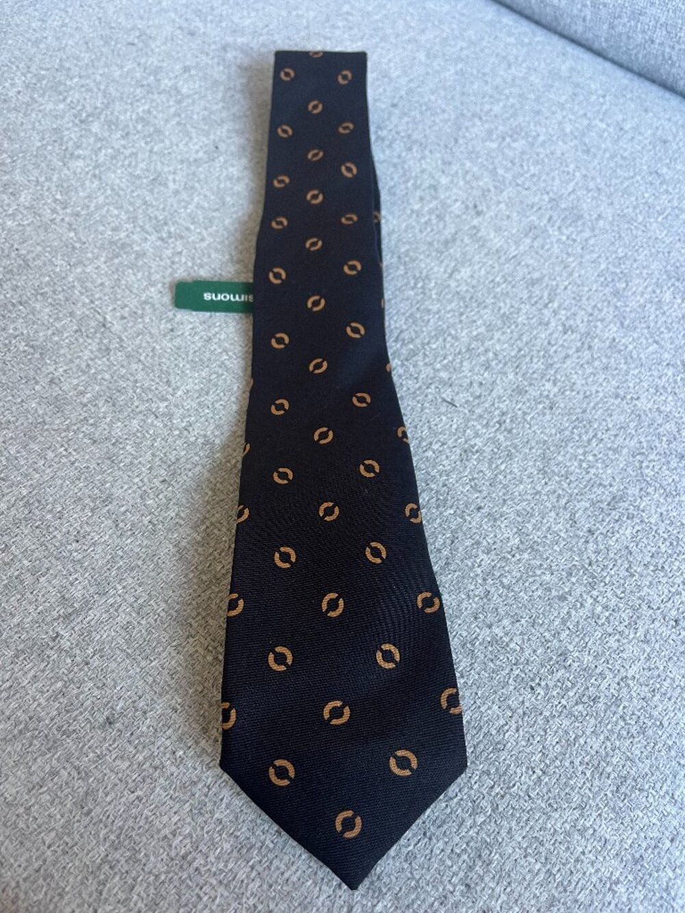 Men's Classic Tie. 100% Silk. Made in Italy. NEW. Retail:$99+tax